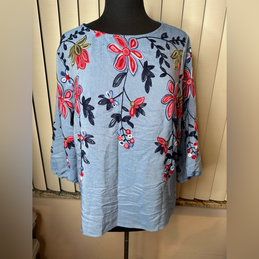 Ana & Rose Floral Embroidered Blue Women's Top Blouse Size Large